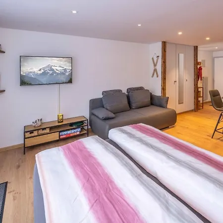 Roseline - Smart & Modern *